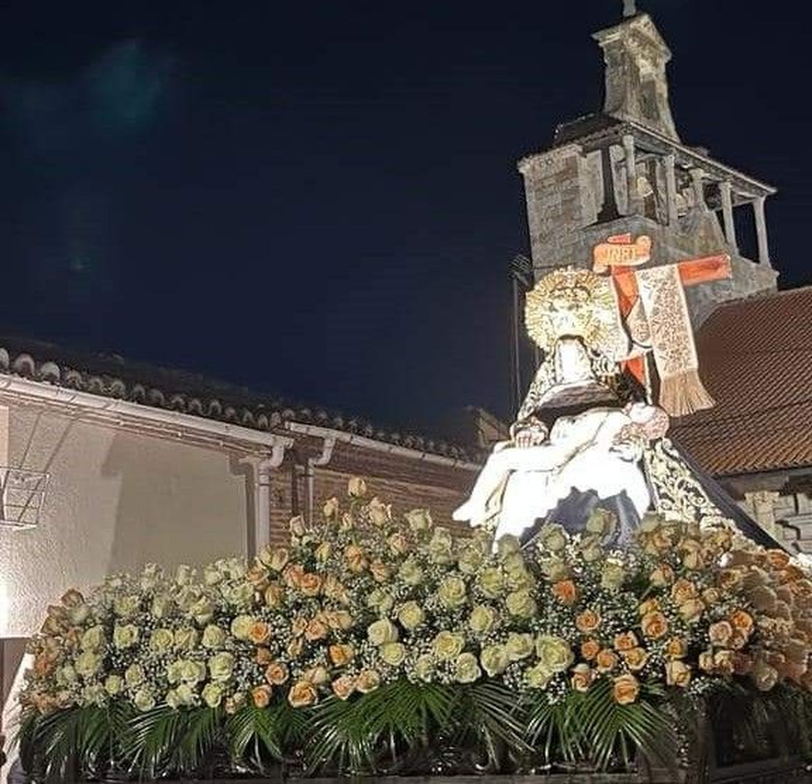 cofradia-nuestra-madre-de-las-angustias-de-el-perdigon-6