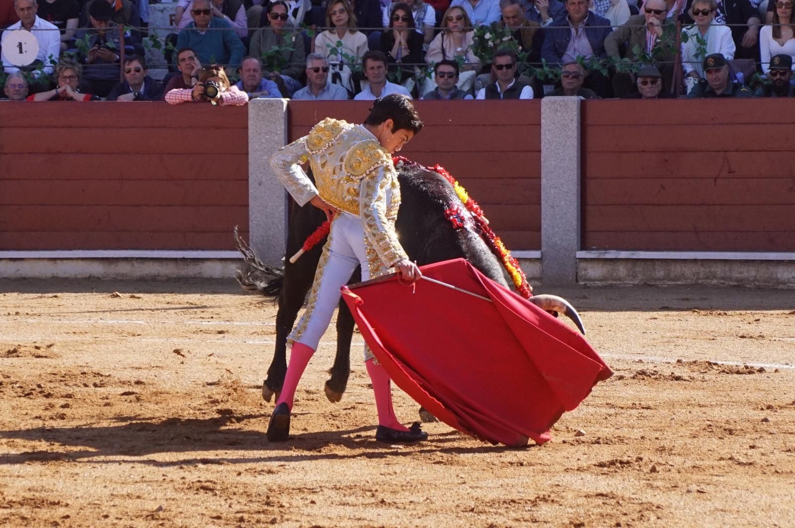 whatsapp-image-2024-04-20-at-19-57-44-2