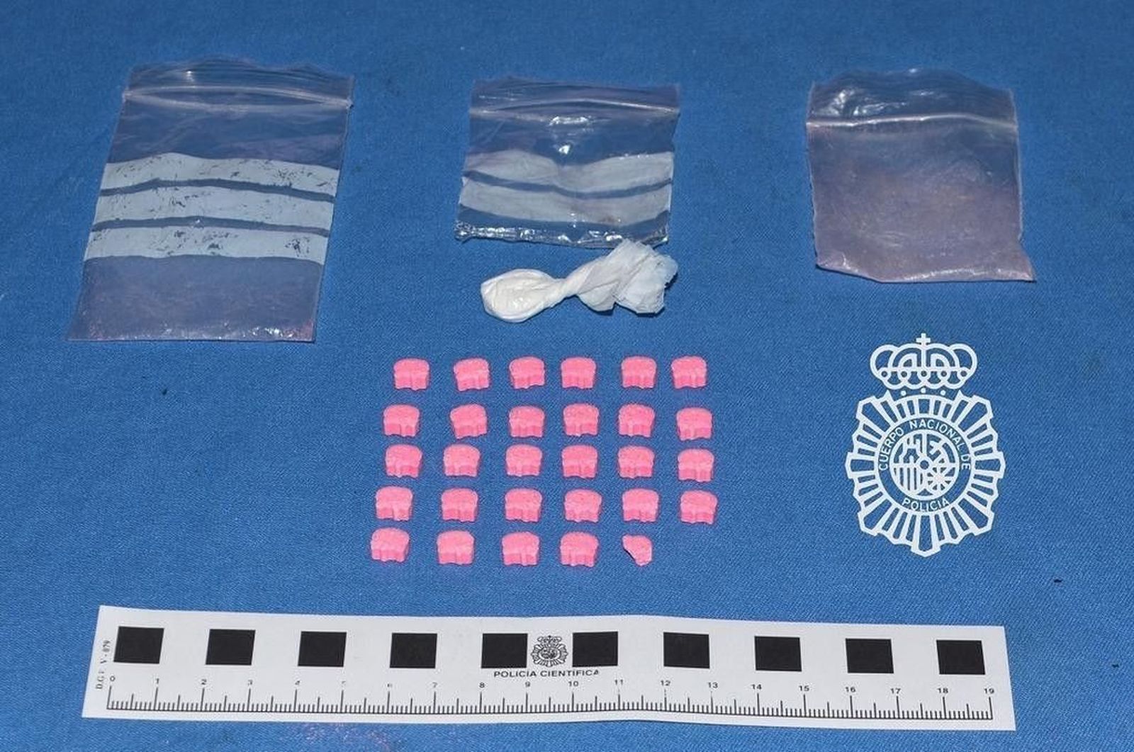 Detenido un 'camello' con éxtasis y speed durante la Nochevieja Universitaria