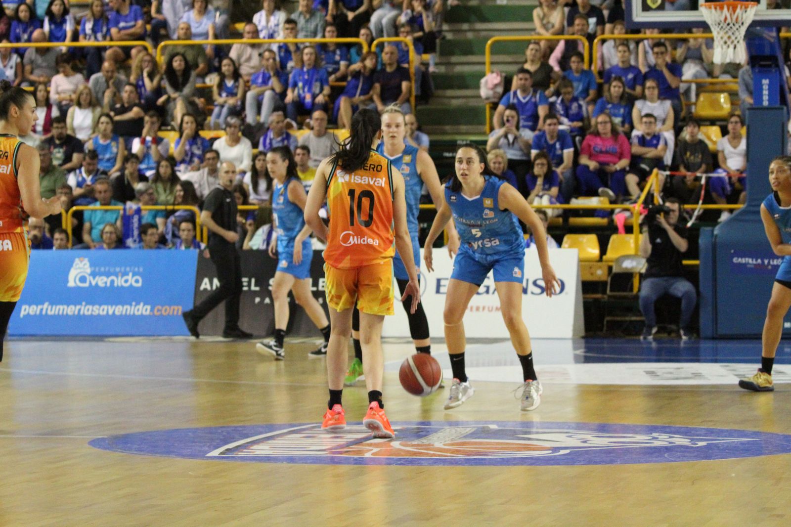 perfumerias-avenida-valencia-basket-28