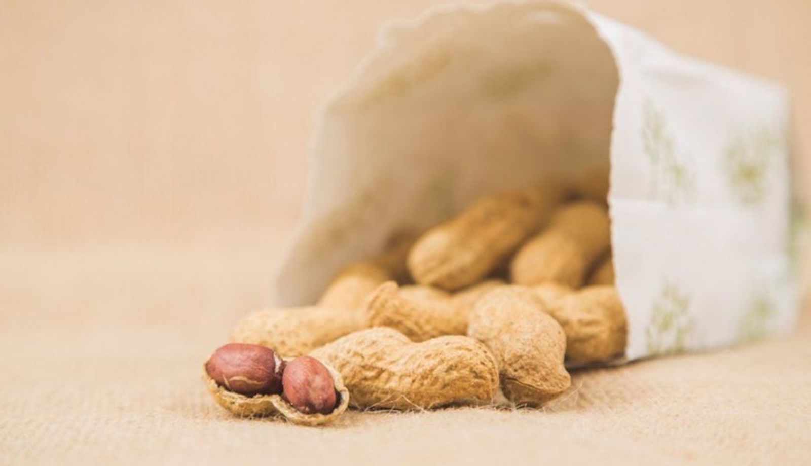 Cacahuetes foto: Infosalus