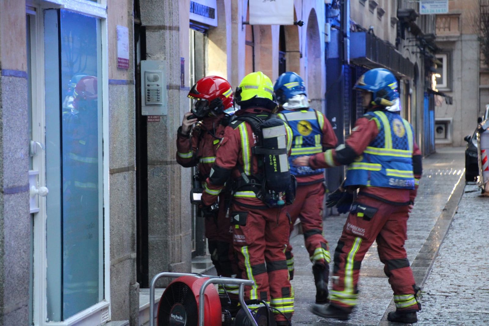 Incendio de una caldera en la calle de Rector Tovar