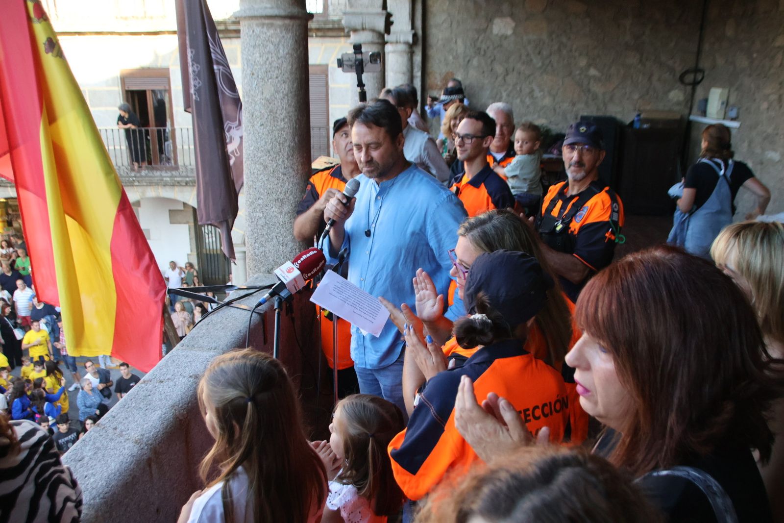 Béjar, pasacalles de Peñas y pregón