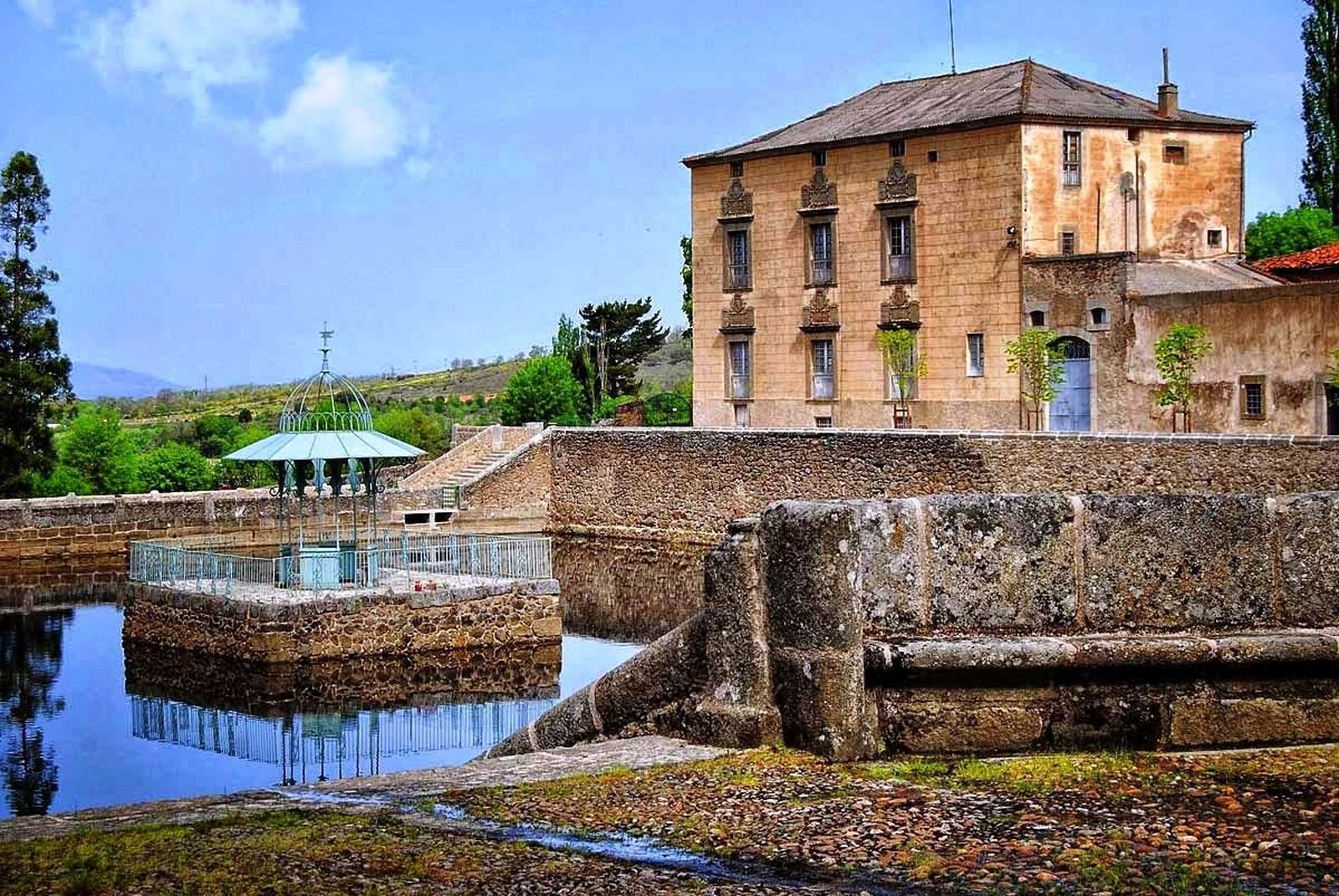 Villa 02536 Bosque Bejar