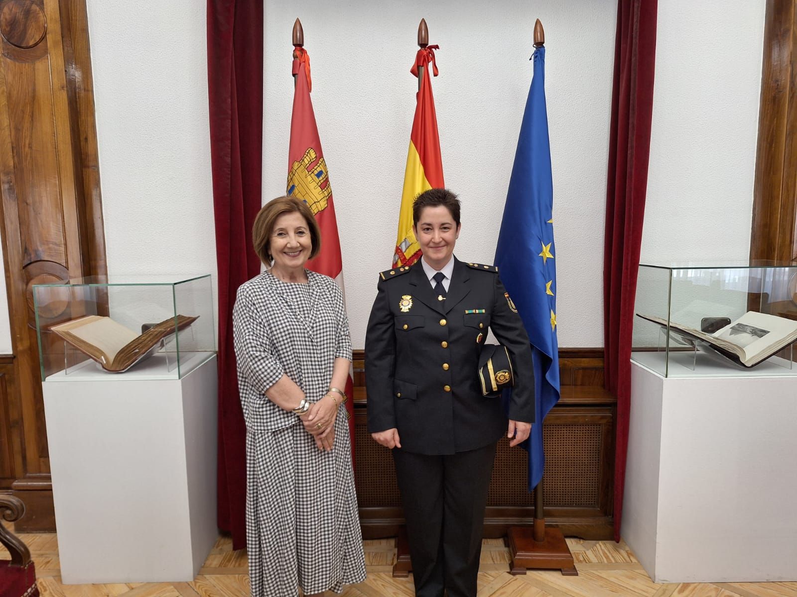 Rosa Ana Lanero Lera asume la jefatura de la Comisaría Conjunta de Policía Nacional en Fuentes de Oñoro