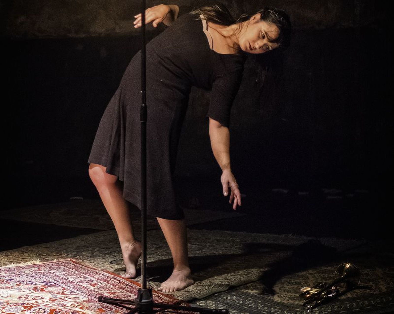 TEATRO DANZA hay cuerpos que se olvidan