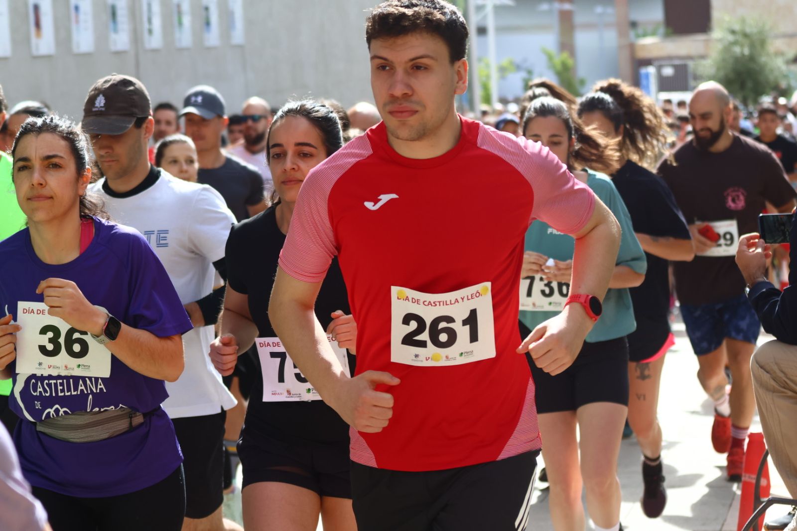 Carrera y Marcha solidaria por el día de Castilla y León