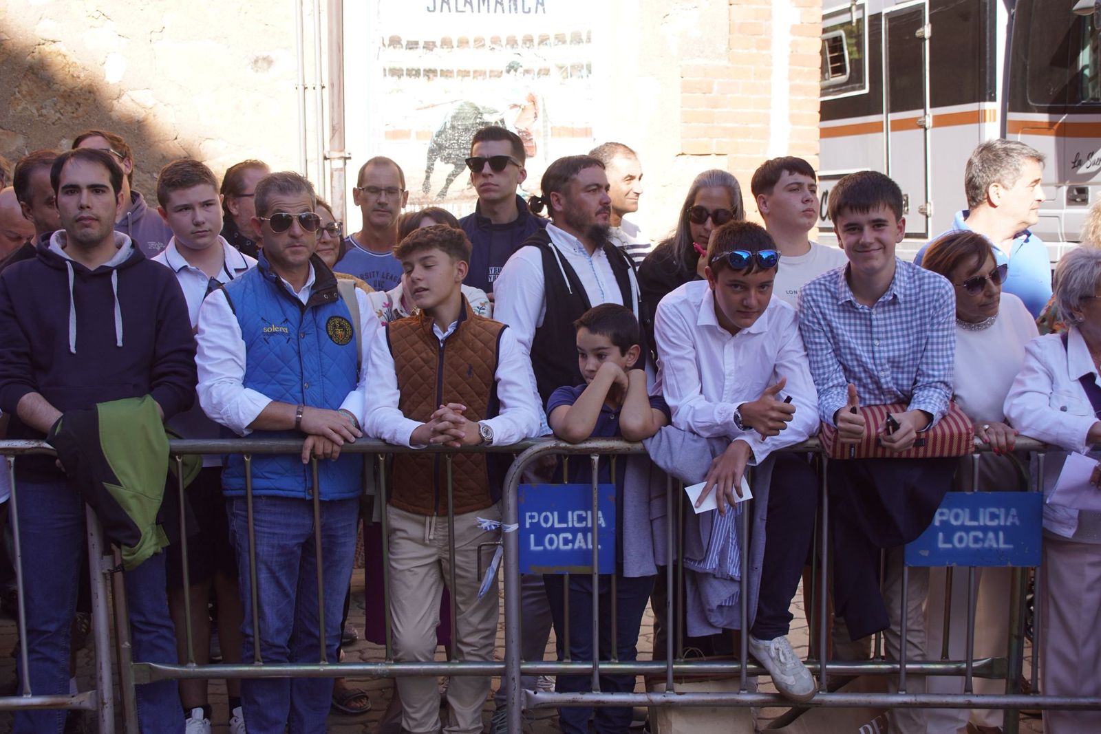 Así ha vivido la afición salmantina el adiós a la feria desde los tendidos: imágenes del ambiente en la corrida concurso