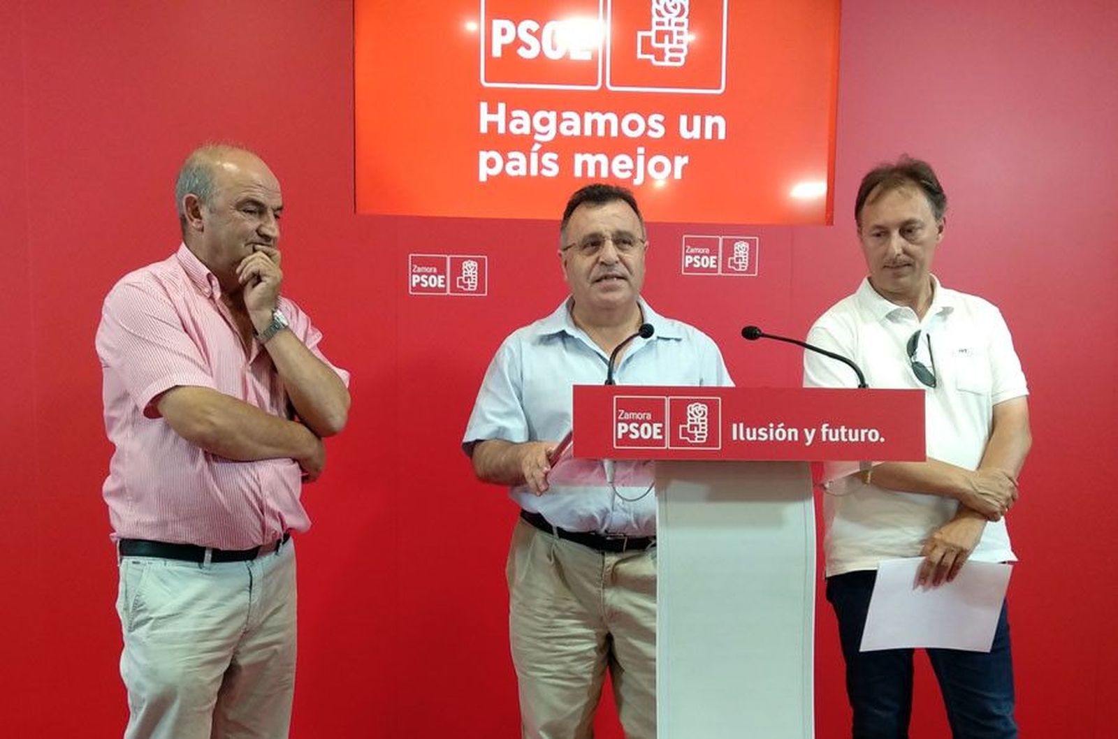 Prieto santiago benito psoe galende
