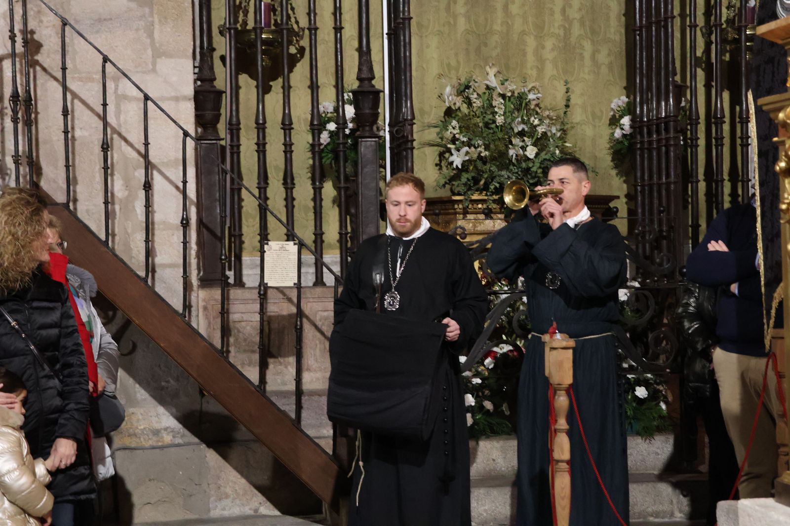 Entrada de nuevos hermanos de la Cofradía Jesús Nazareno