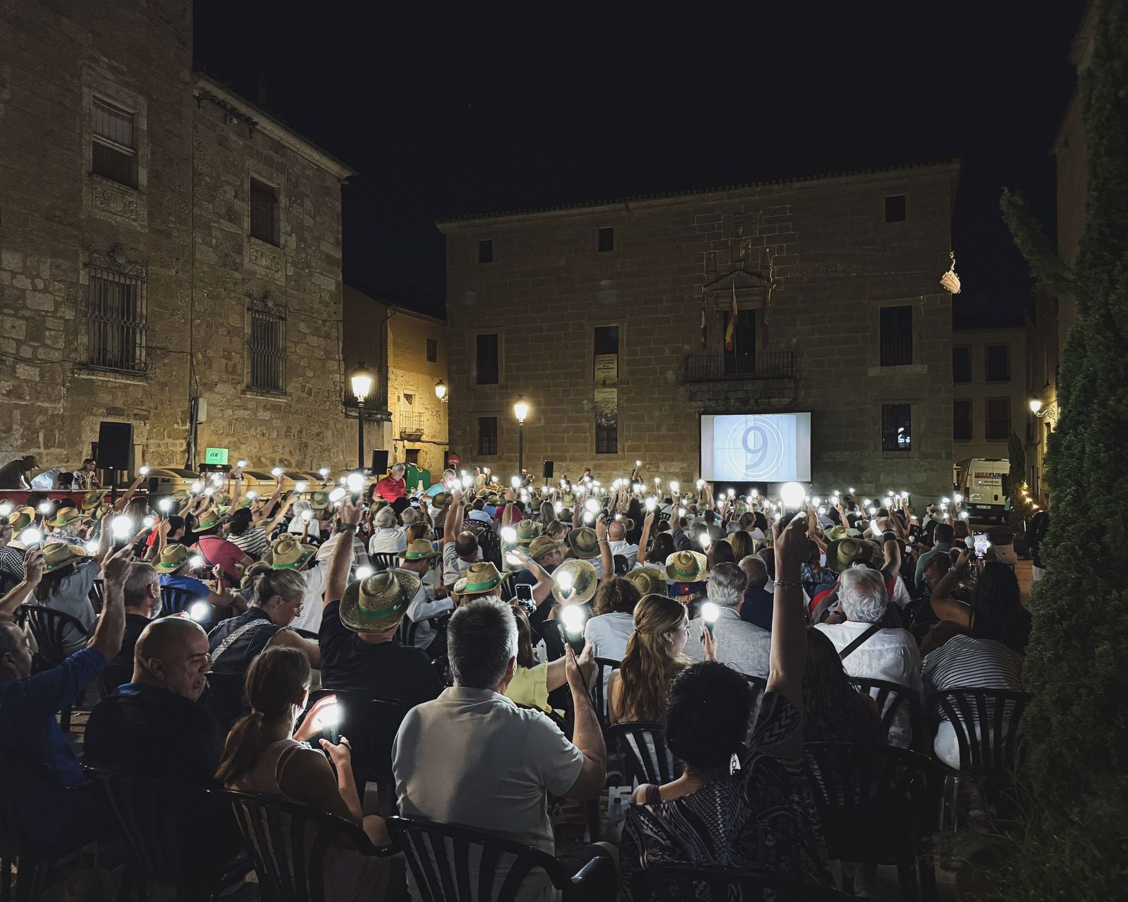 Festival de Microcine "Nuestro Pueblo" bajo las estrellas