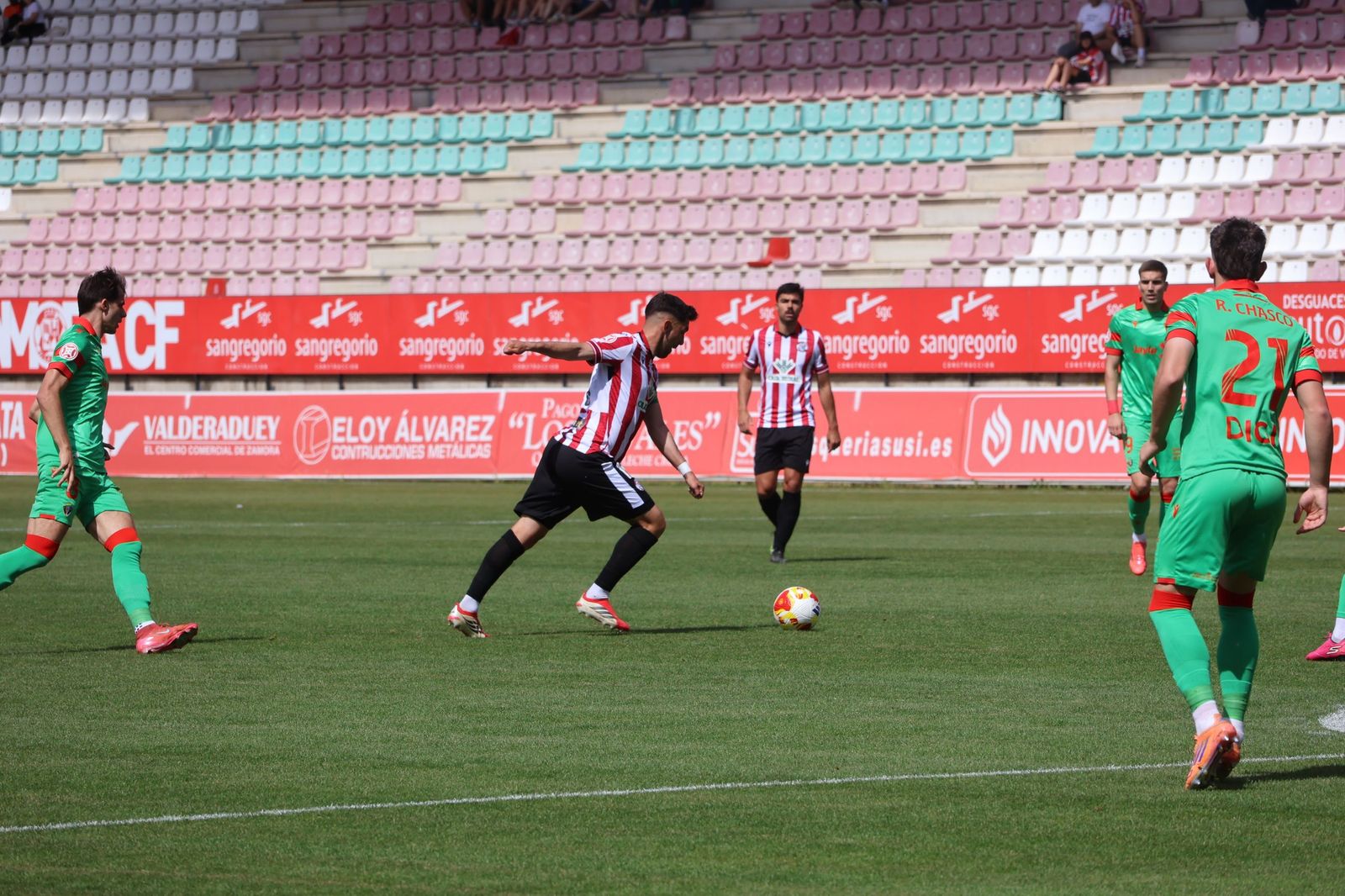 Zamora CF - Osasuna B (44).JPG