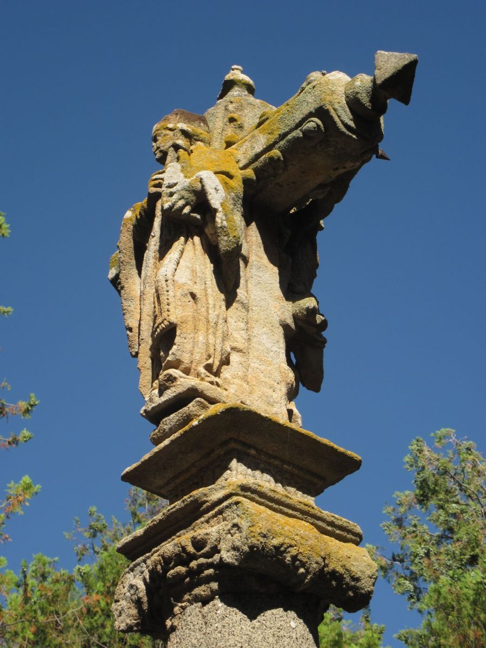crucero-de-san-cebrian-foto-ciudadanos-por-la-defensa-del-patrimonio-4