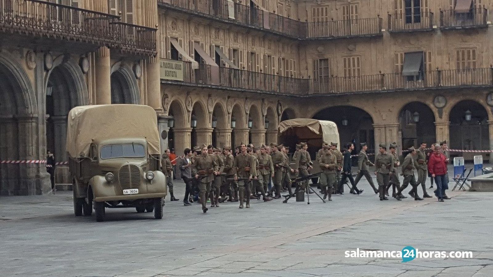 Película Amenábar Mientras dure la guerra Plaza Mayor (5)