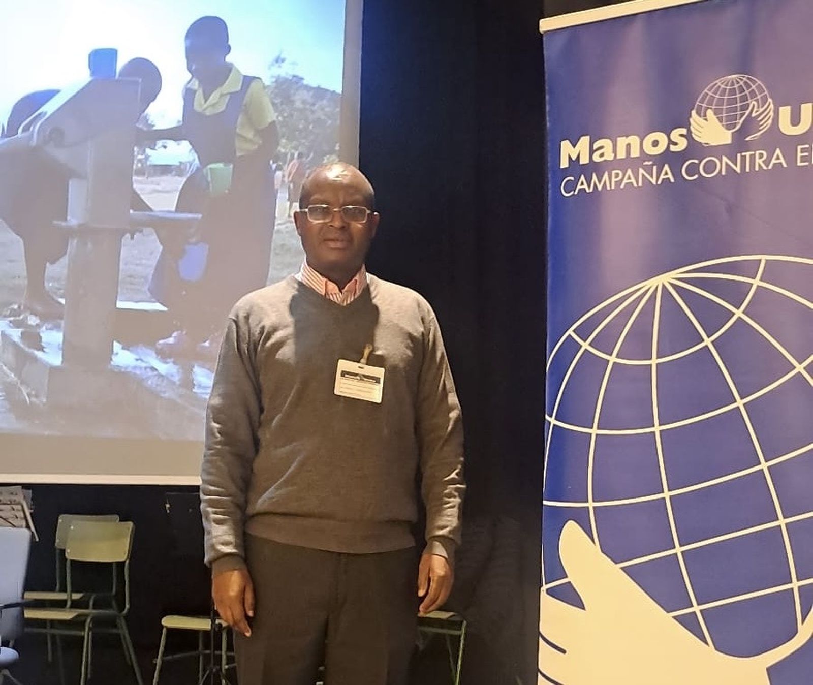 Serge Ndayisaba, sacerdote natural de Burundi, durante un acto de Manos Unidas en Zamora esta semana