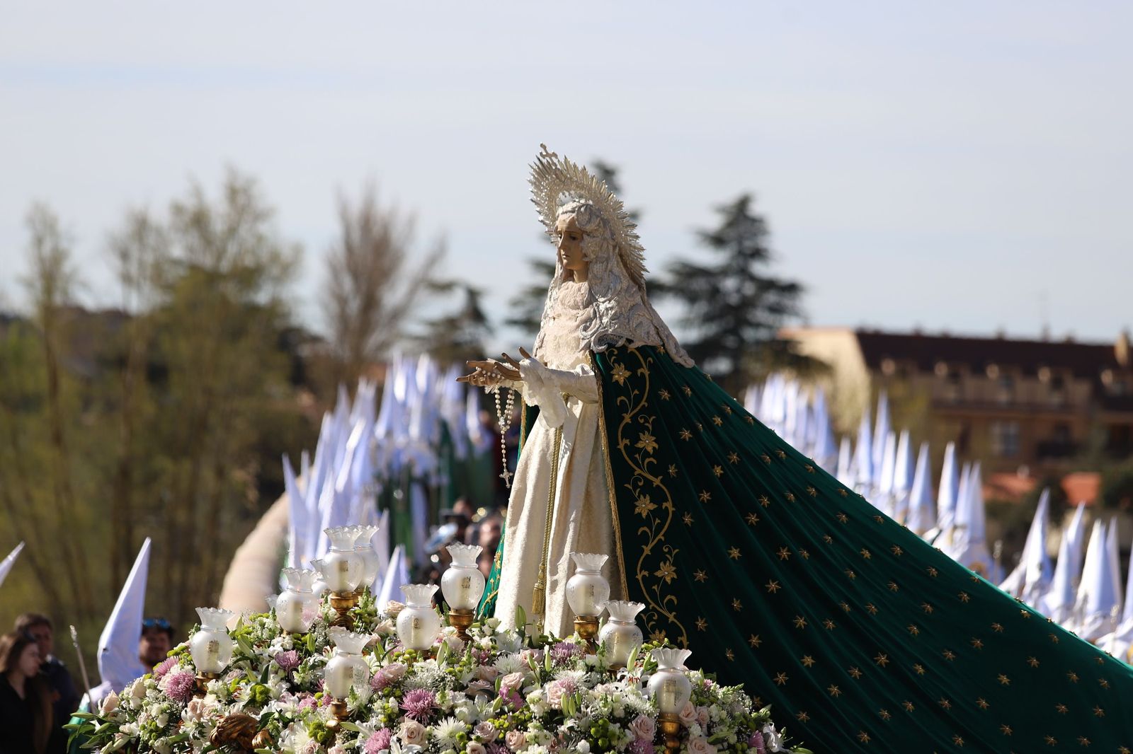GALERÍA | Revive en imágenes la procesión de la Virgen de la Esperanza