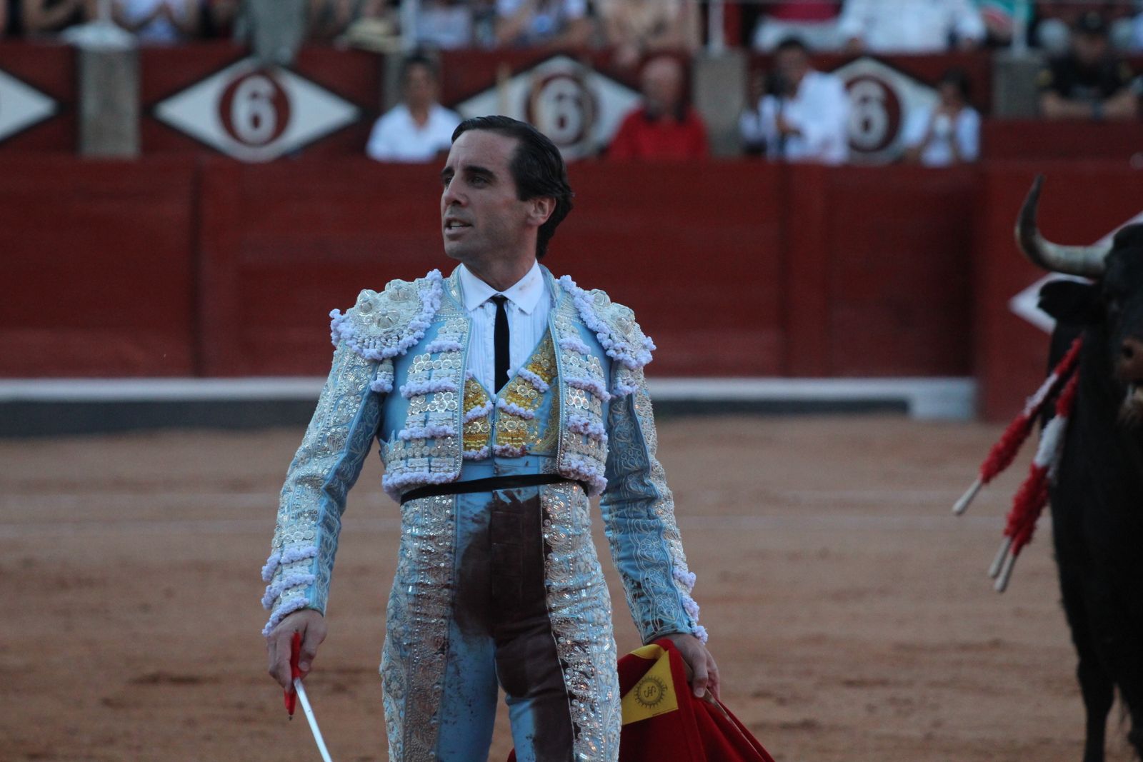 Emilio de Justo, Juan Ortega y Roca Rey inauguran el cartel de figuras en la feria de Salamanca: la corrida de Garcigrande en imágenes