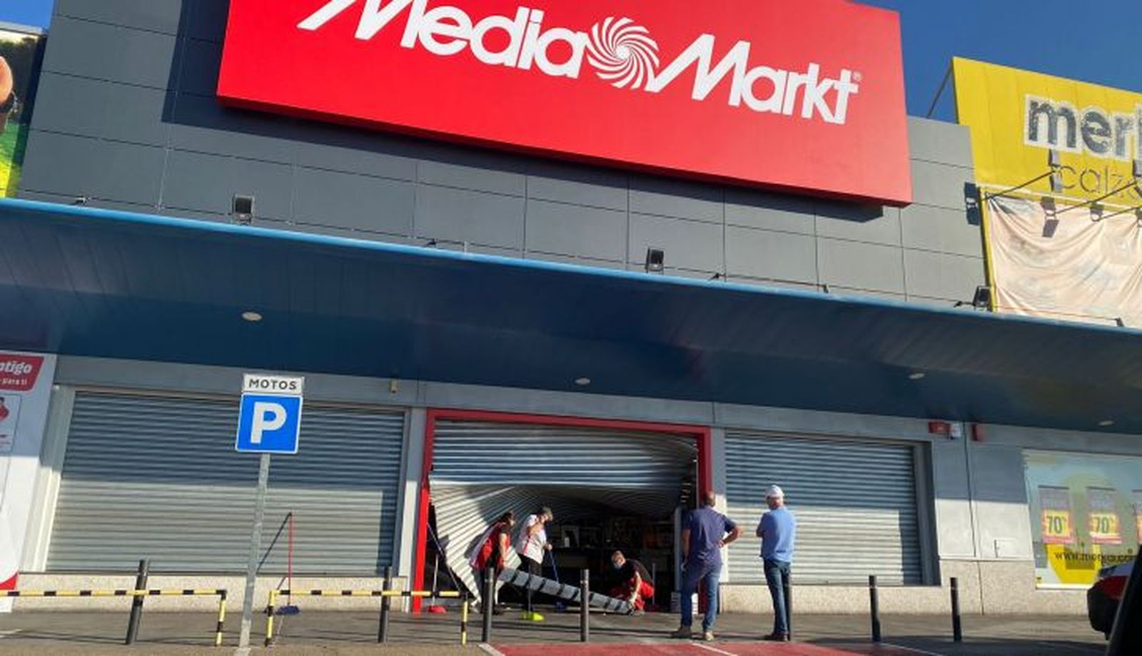 Robo en Mediamarkt 3