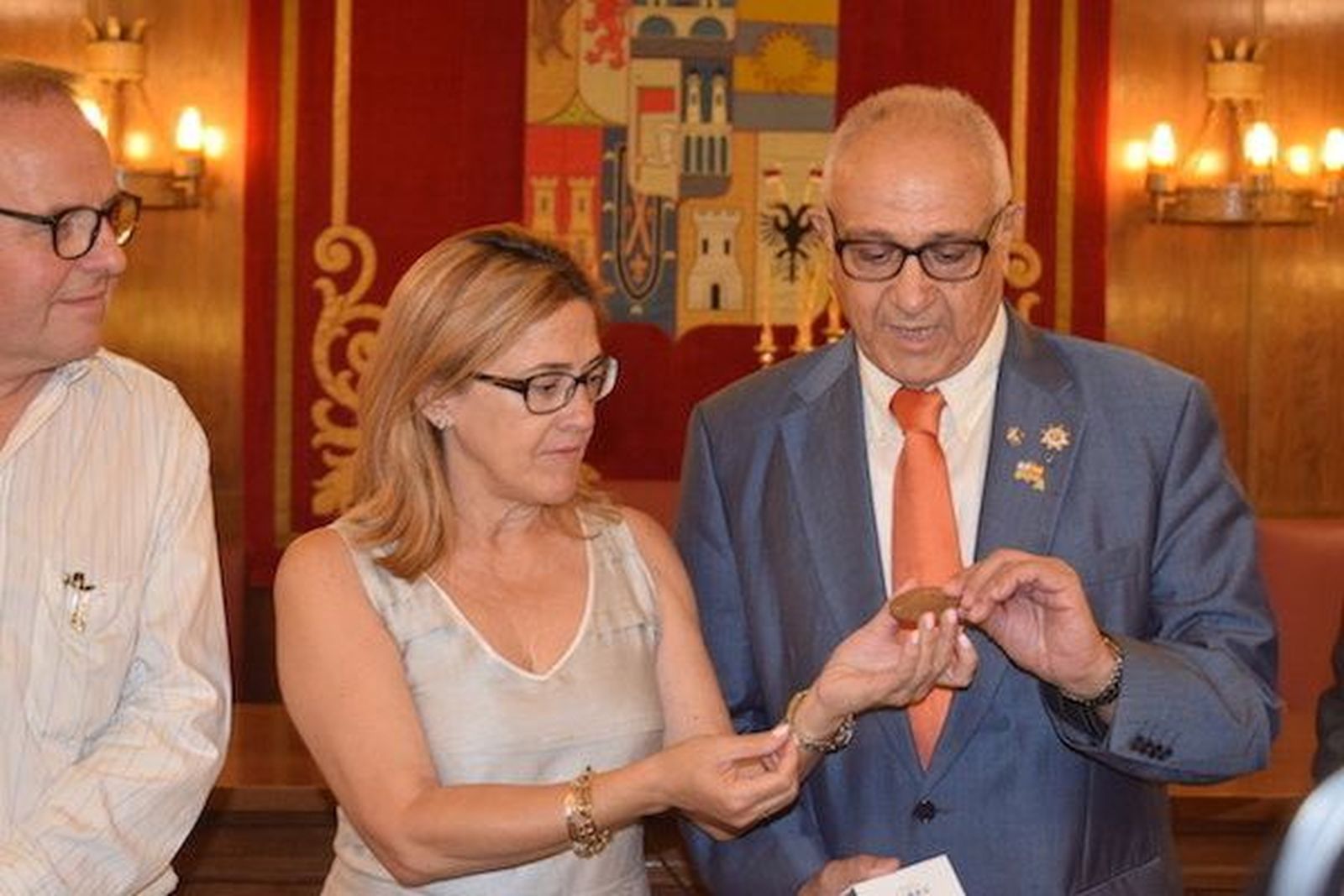 Zamora recibe la Medalla de las Cuatro Sinagogas Sefardíes