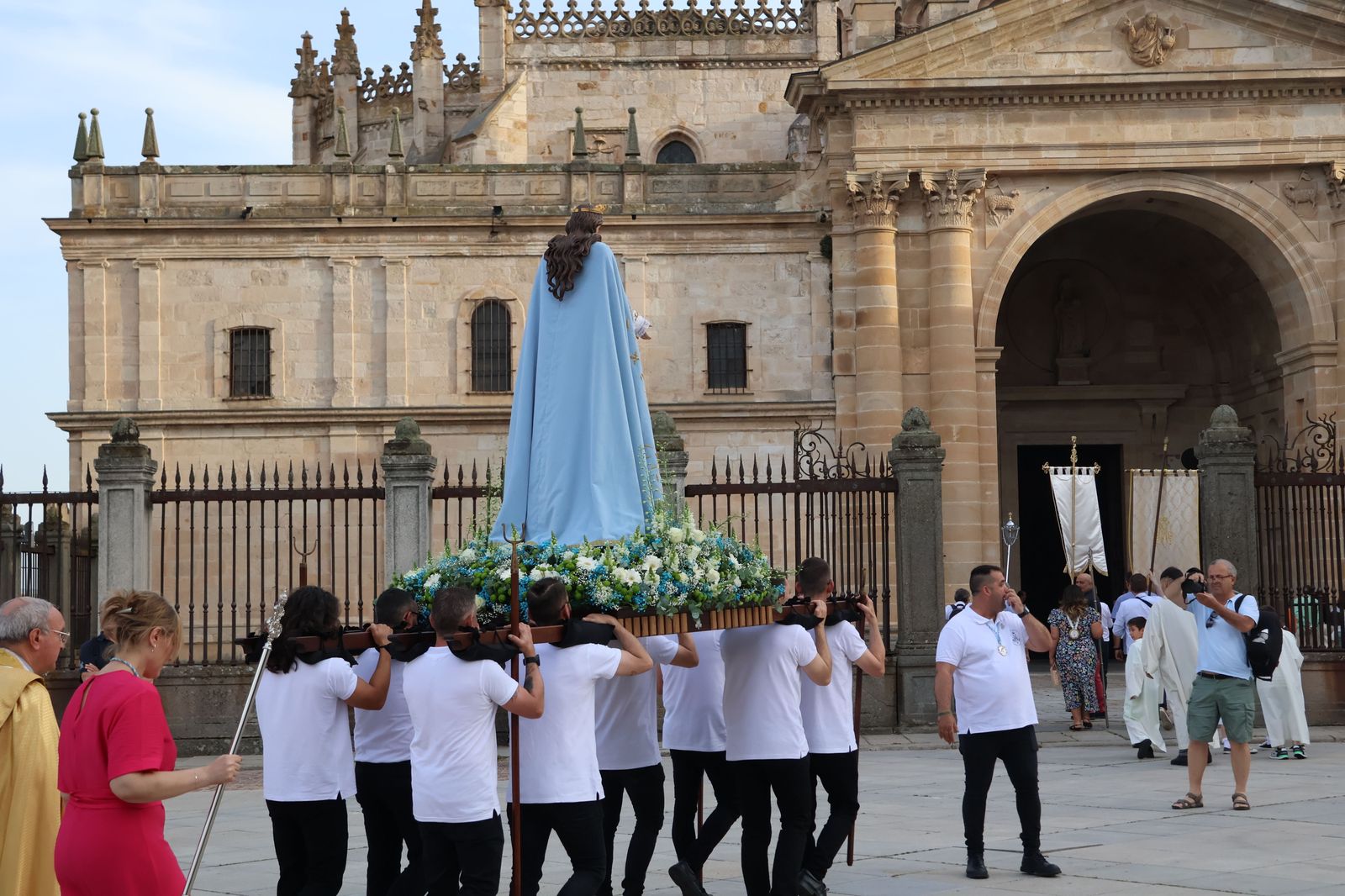 procesion-del-amor-hermoso-2025-27