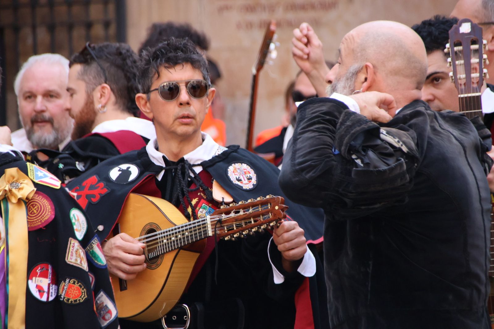 Tunas de toda España cantan al son de la historia por las calles de Salamanca