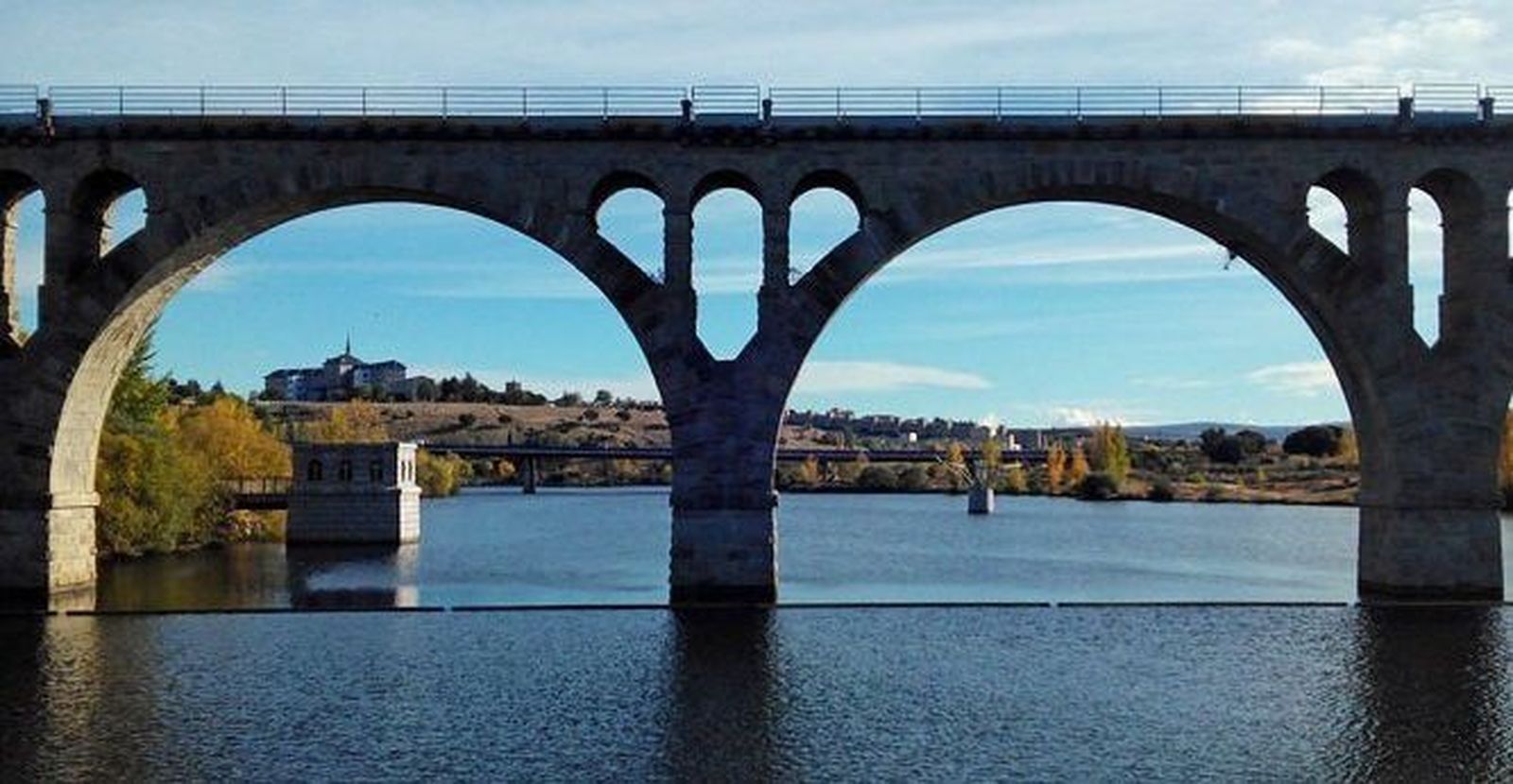 Hay agua para medio año: se suspende el riego de jardines y se capta de los sondeos del Soto