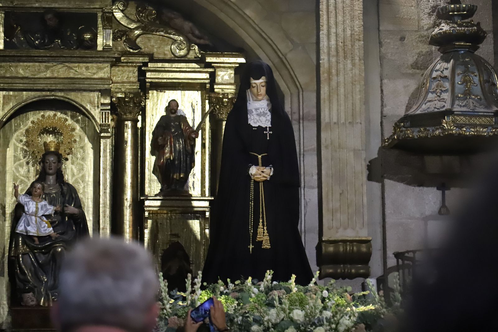 Procesión extraordinaria de la Soledad con motivo de su Coronación Canónica Foto: María Lorenzo