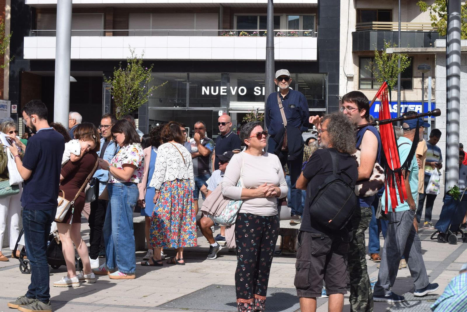 Concentración para reclamar "respeto y justicia" para Zamora tras los incendios