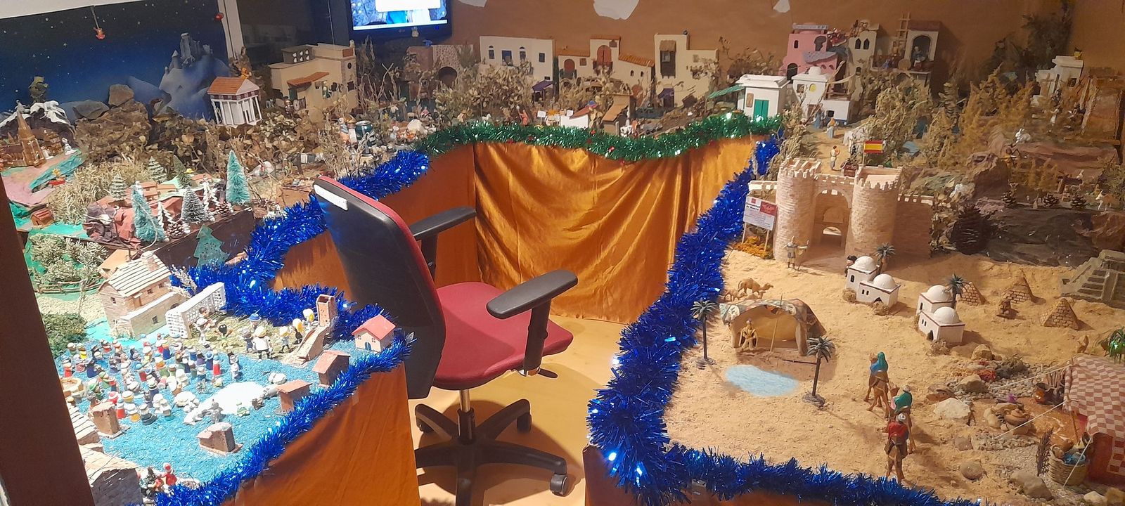 L.R.G.S. - Belén situado en una vivienda de la calle del Doctor Gómez Ulla en Salamanca (1).jpg