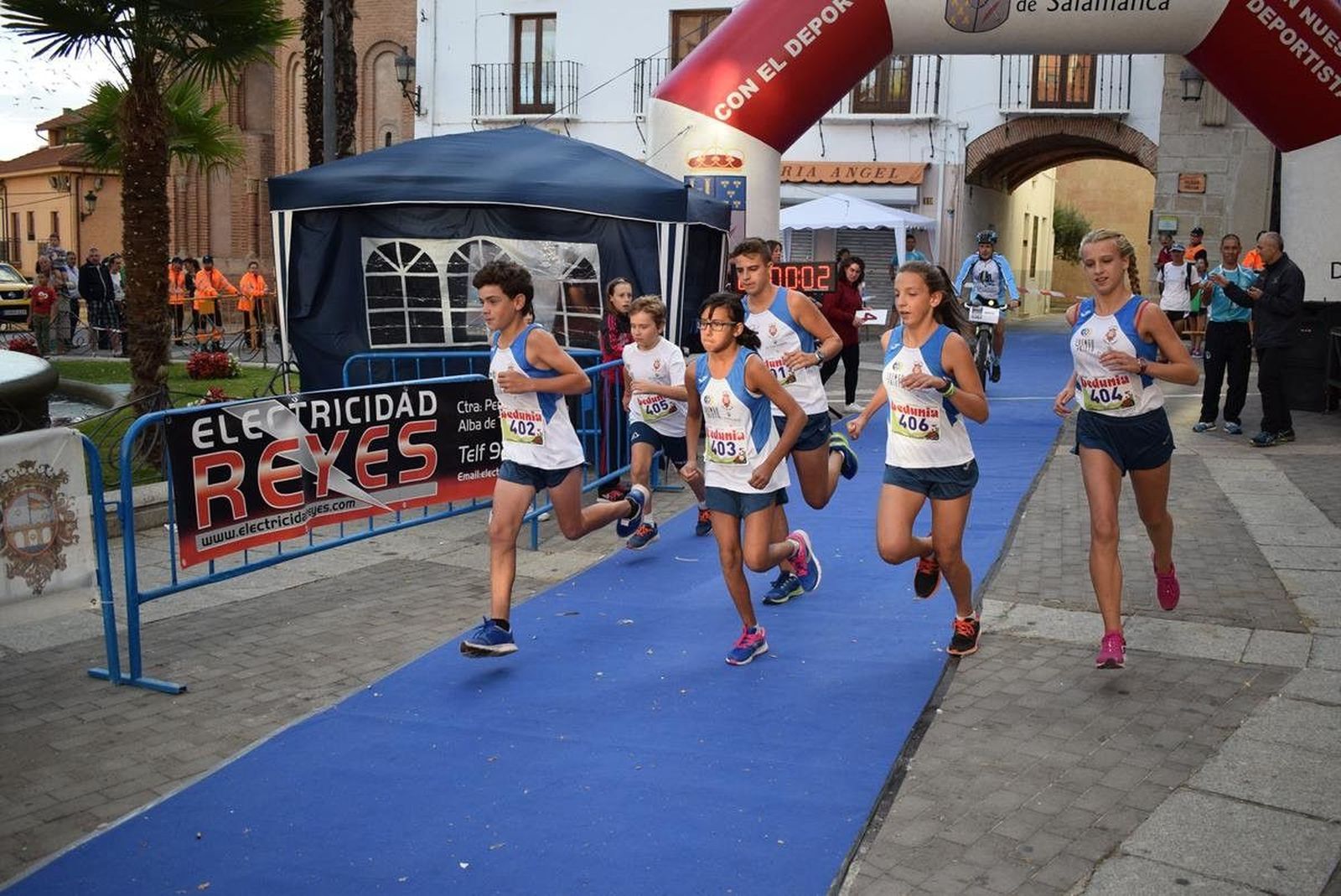 Carrera nocturna 'Villa Alba de Tormes'