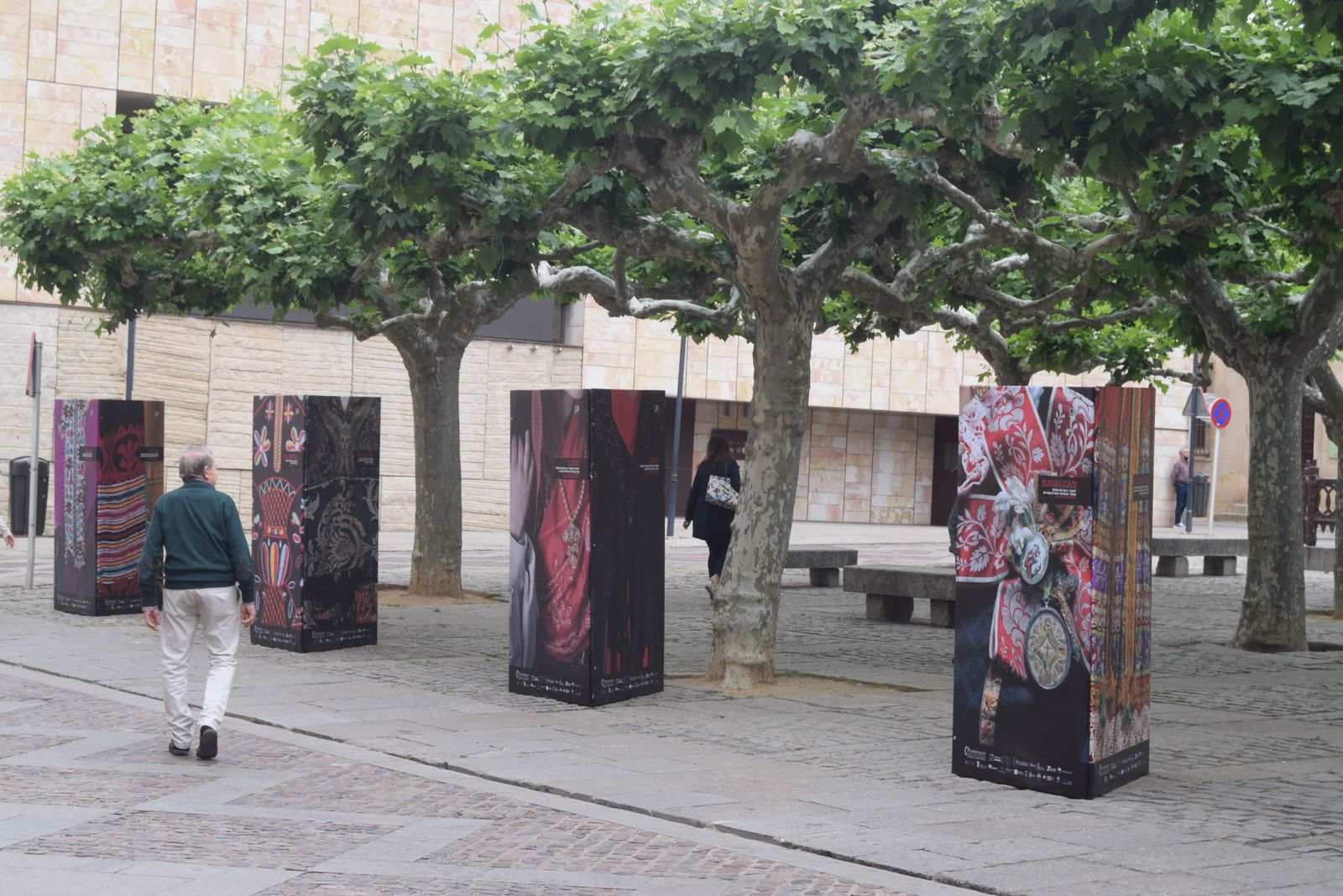 exposicion-de-trajes-regionales-grande-halago-3