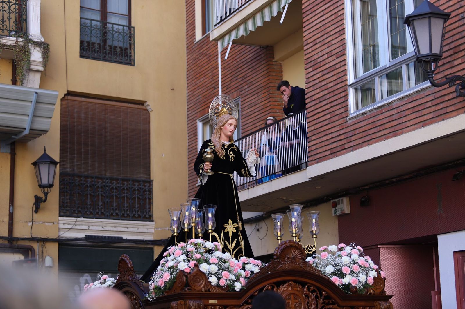 real-cofradia-del-santo-entierro-2022-foto-maria-lorenzo-10