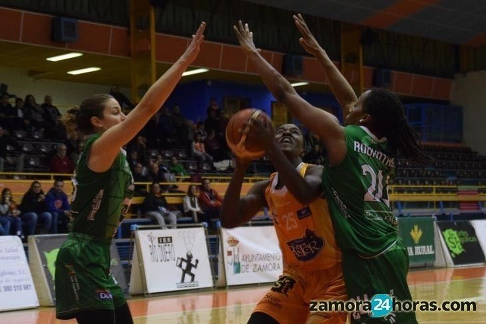 Shereesha Richards, en el quintento ideal de la jornada en la Liga Femenina