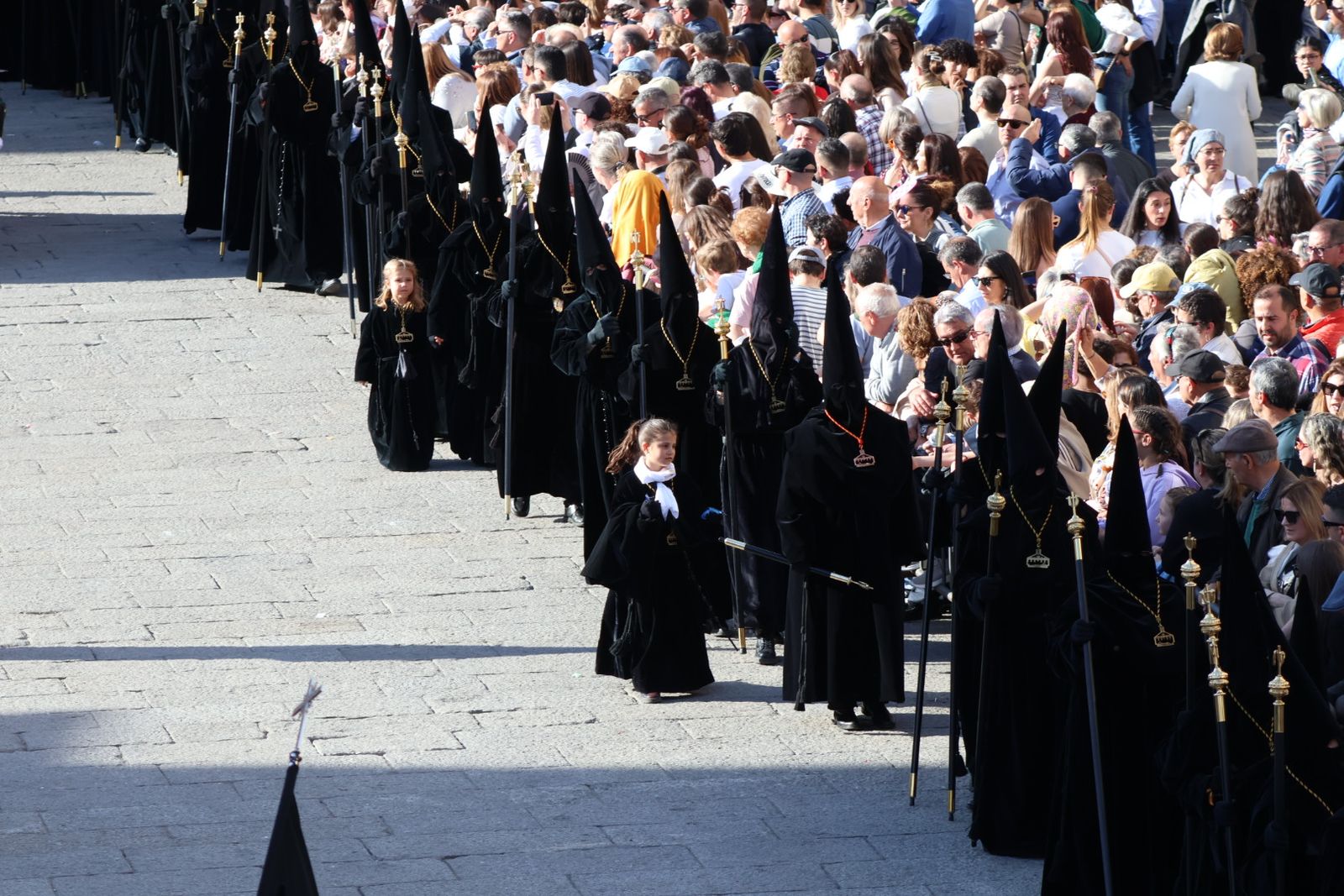 GALERÍA | Revive en imágenes la procesión del Santo Entierro