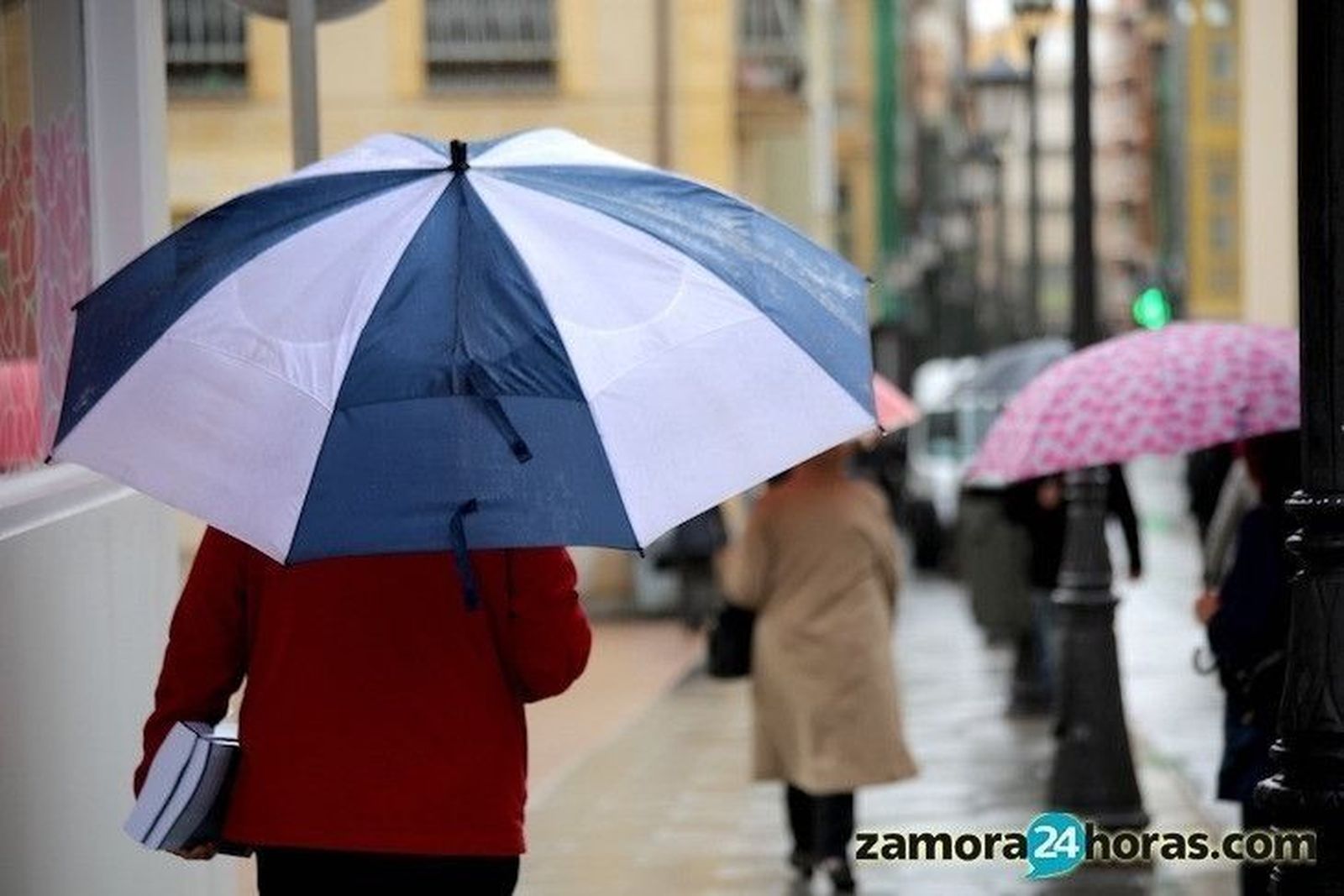 Sábado lluvioso y con ligero descenso de las temperaturas Sábado lluvioso y con ligero descenso de las temperaturas