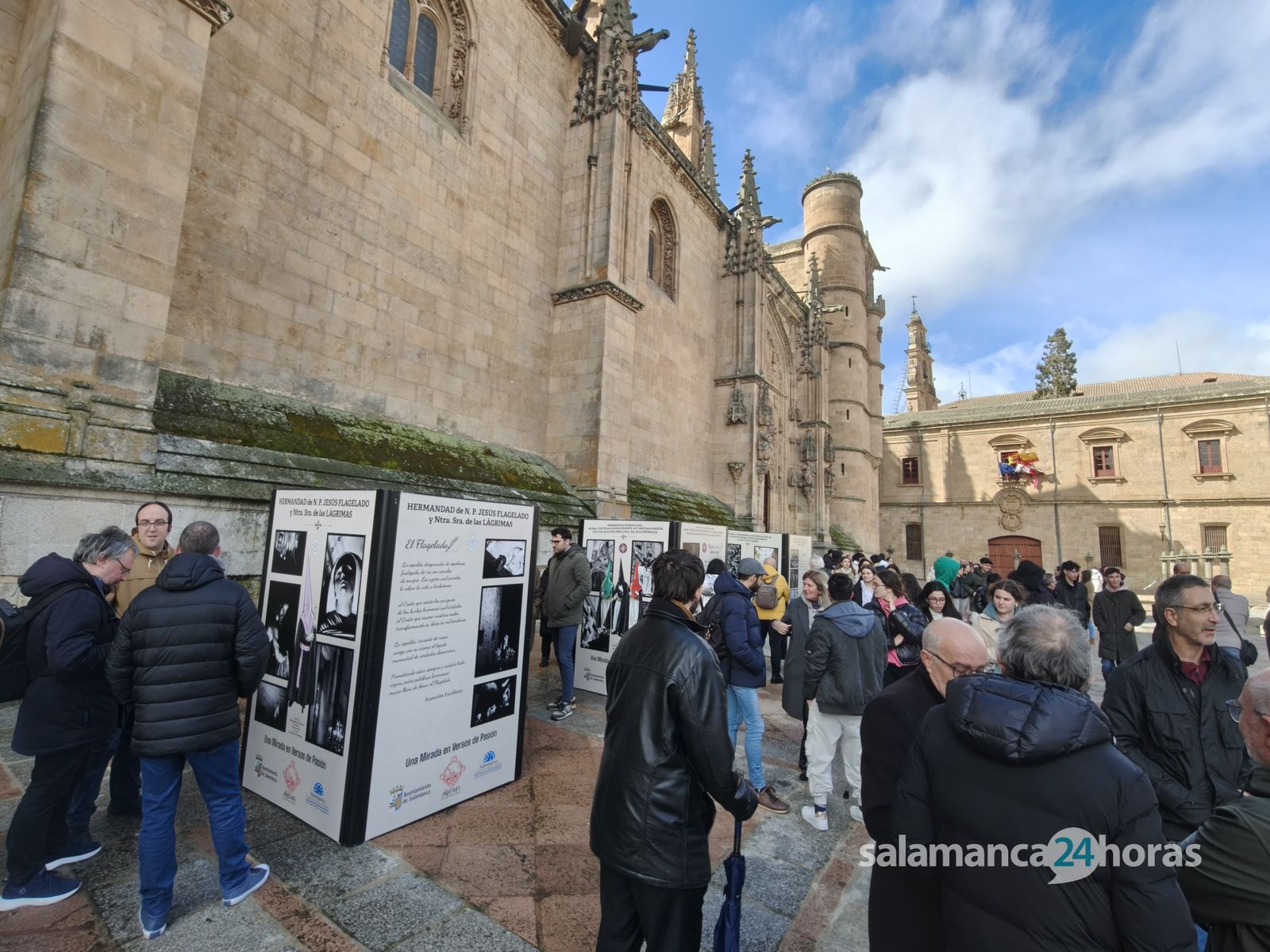 La exposición "Una mirada en versos de pasión"