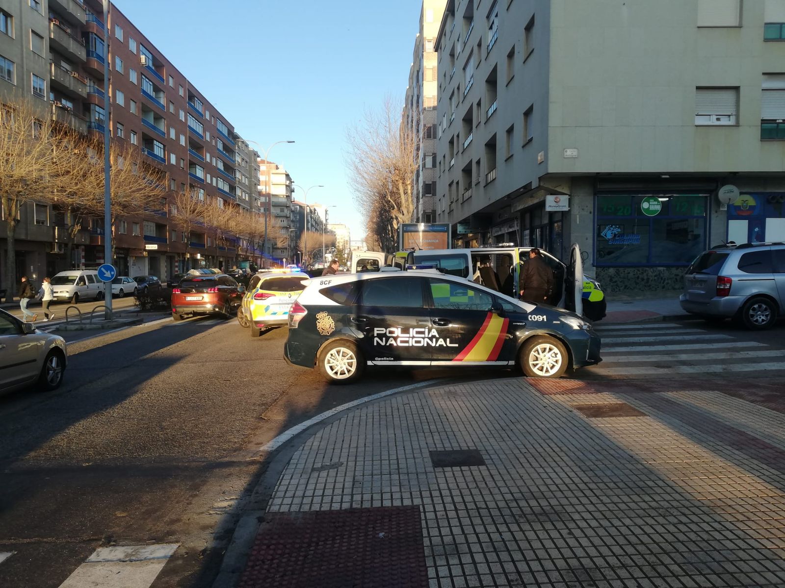 f0f004d0-1003-4297-bf41-c8864f76d6bb