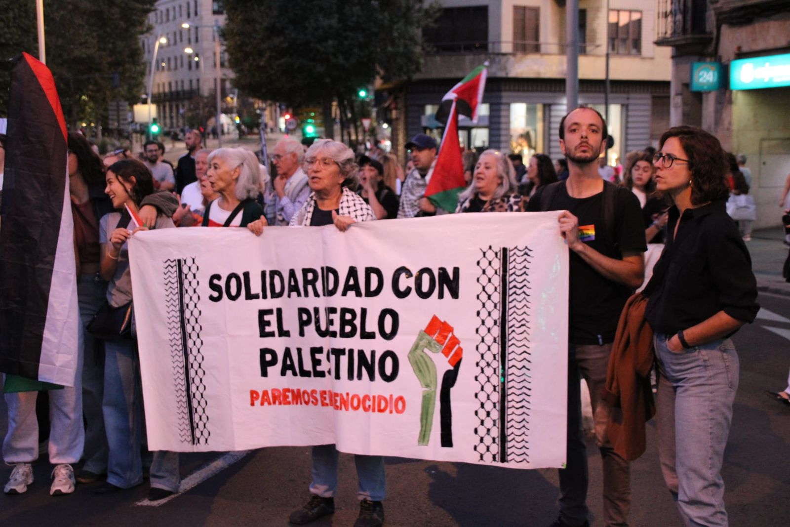 Medio millar de personas se manifiestan en Salamanca en apoyo a Palestina y la flotilla
