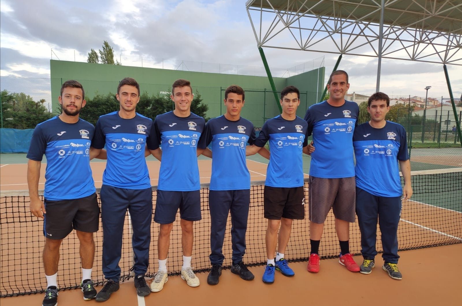 Club Tenis Alba previo a eliminatoria contra el RACE