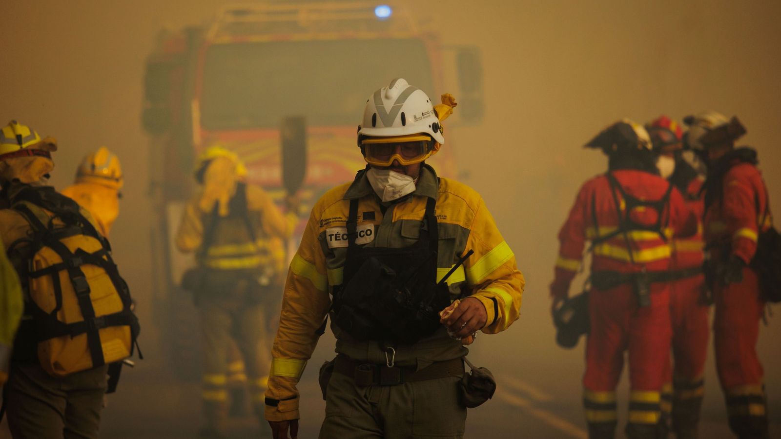 Incendio forestal en El Payo, ICAL José Vicente (5).jpg