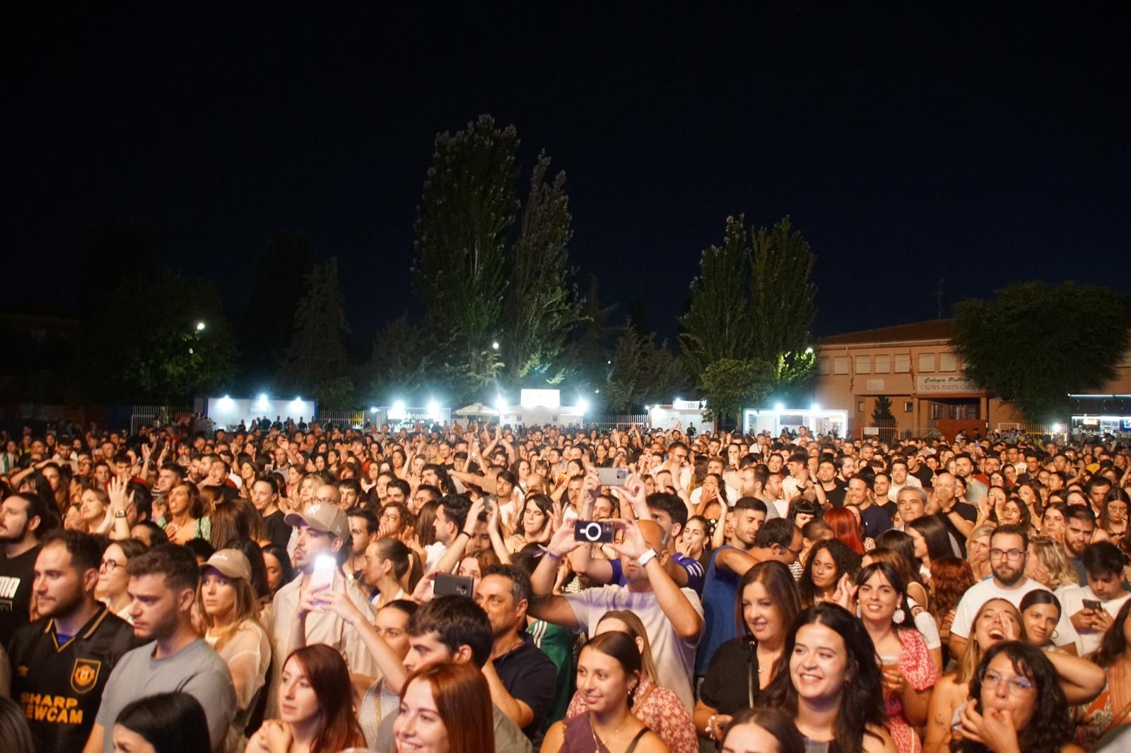 whatsapp-image-2024-07-21-at-22-54-00-2