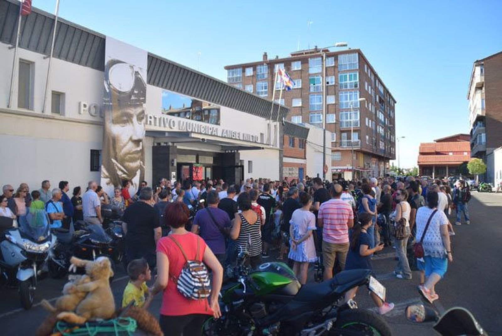 Concentración silenciosa Ángel Nieto