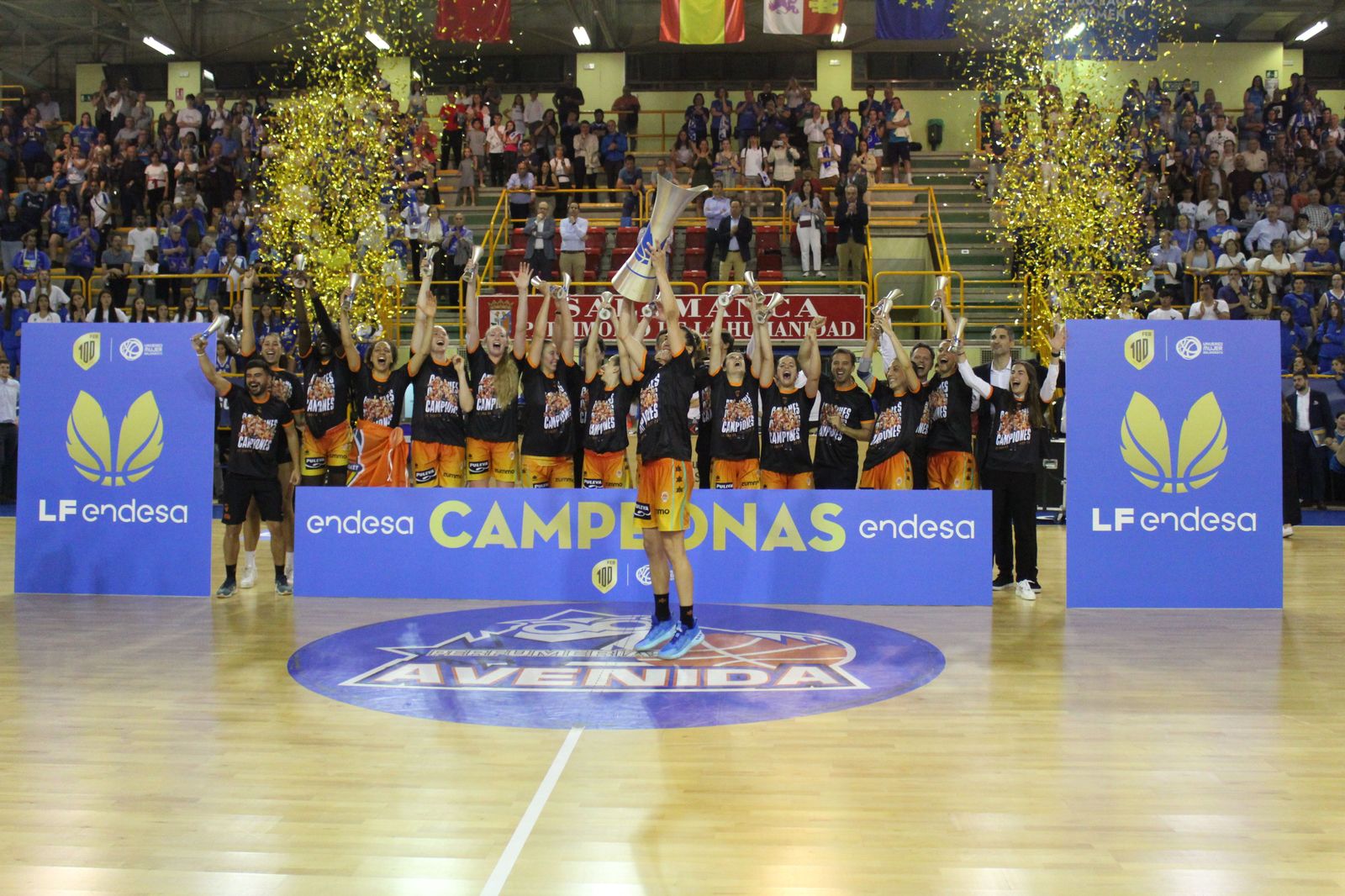 perfumerias-avenida-valencia-basket-121
