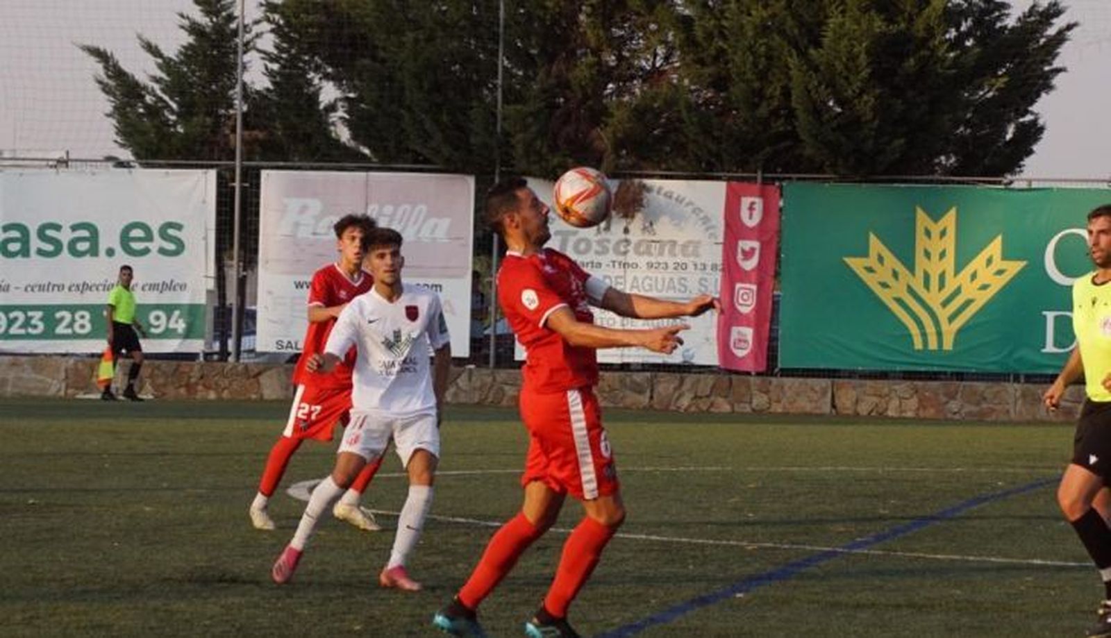 Carlos Rubén, ante la UD Santa Marta | FOTO SALAMANCA24HORAS.COM