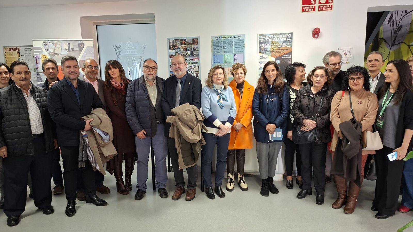 Vega Villar en la exposición ‘Tejiendo redes de salud’