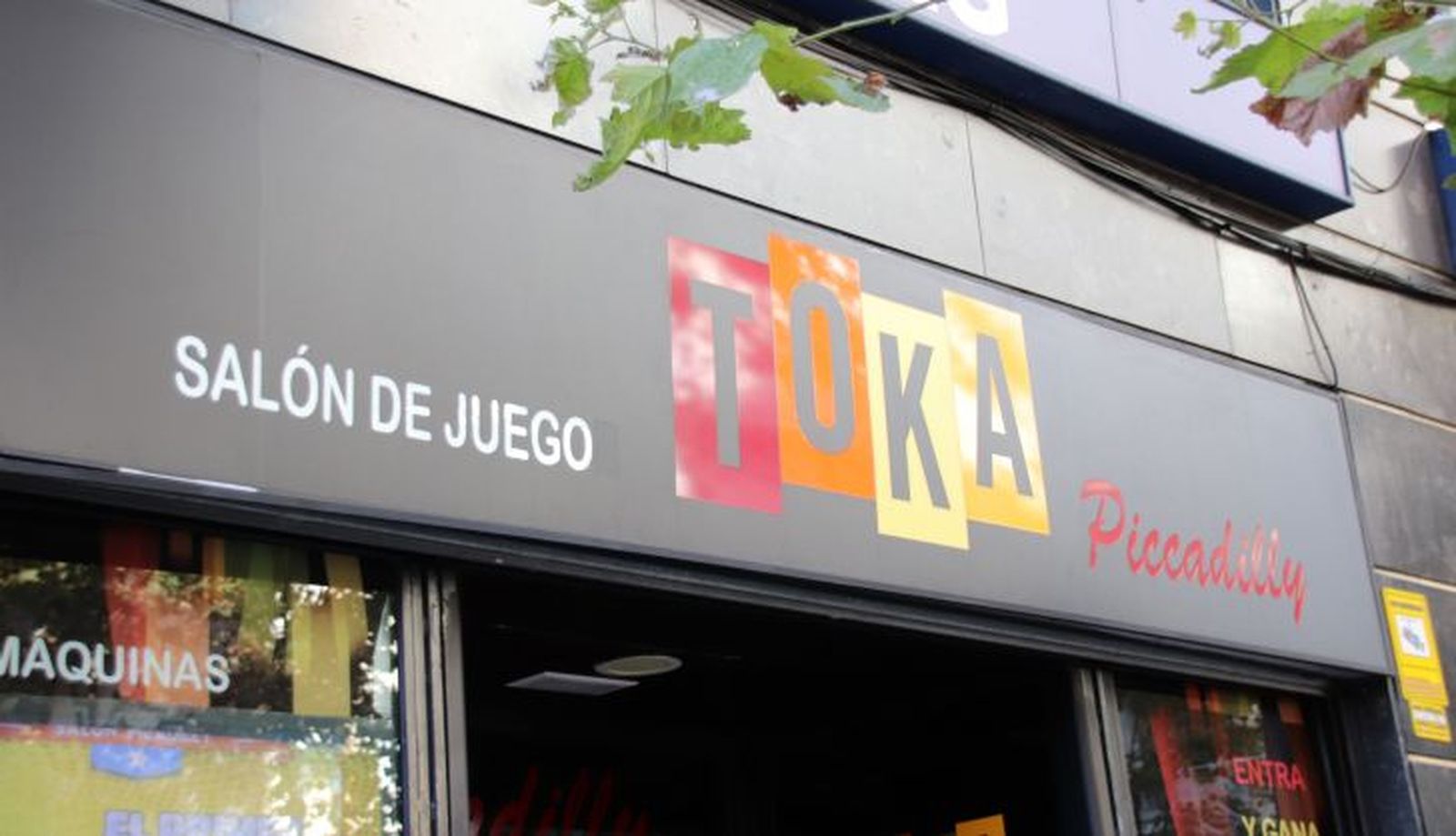 Casas de apuestas, salones de juego