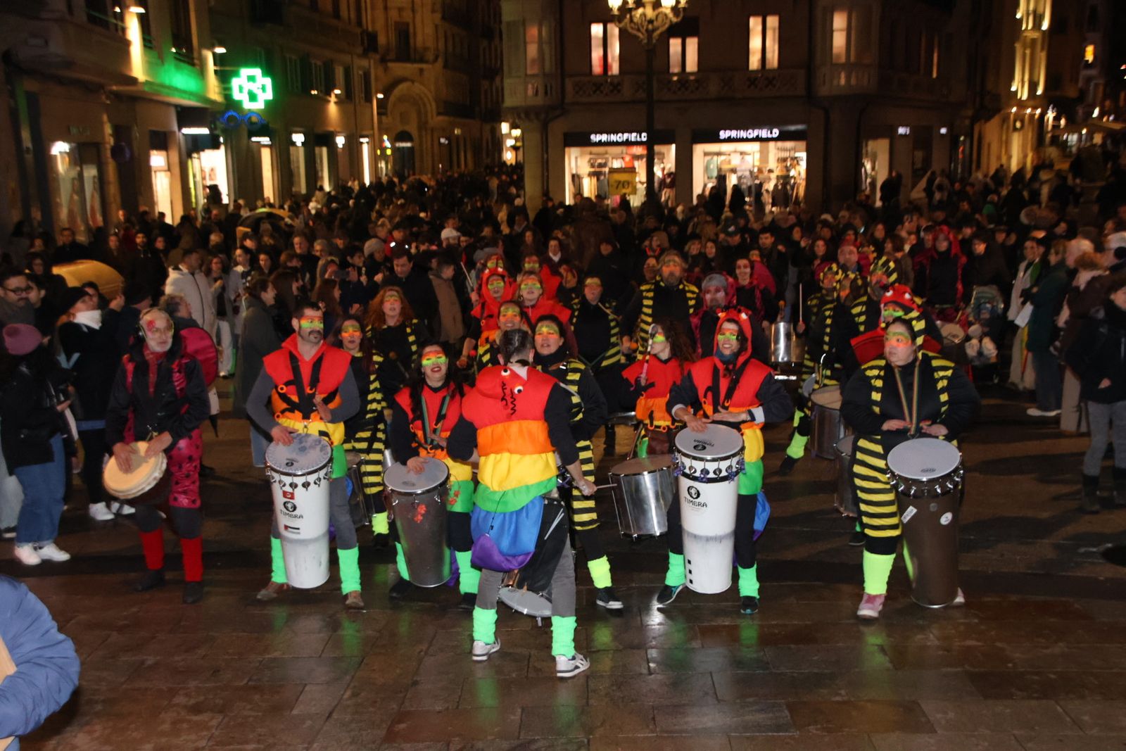 Pasacalles desde la Plaza del Liceo