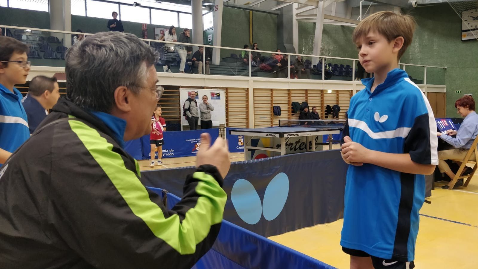 DANIEL RECIBIENDO CONSEJOS