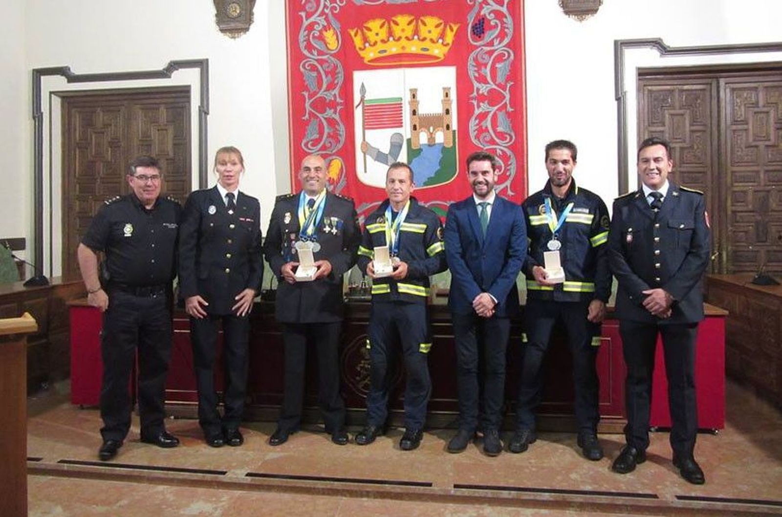 01 Ayto. Zamora. Recepción medallistas VII Juegos Europeos Policía y Bomberos 01 10 18