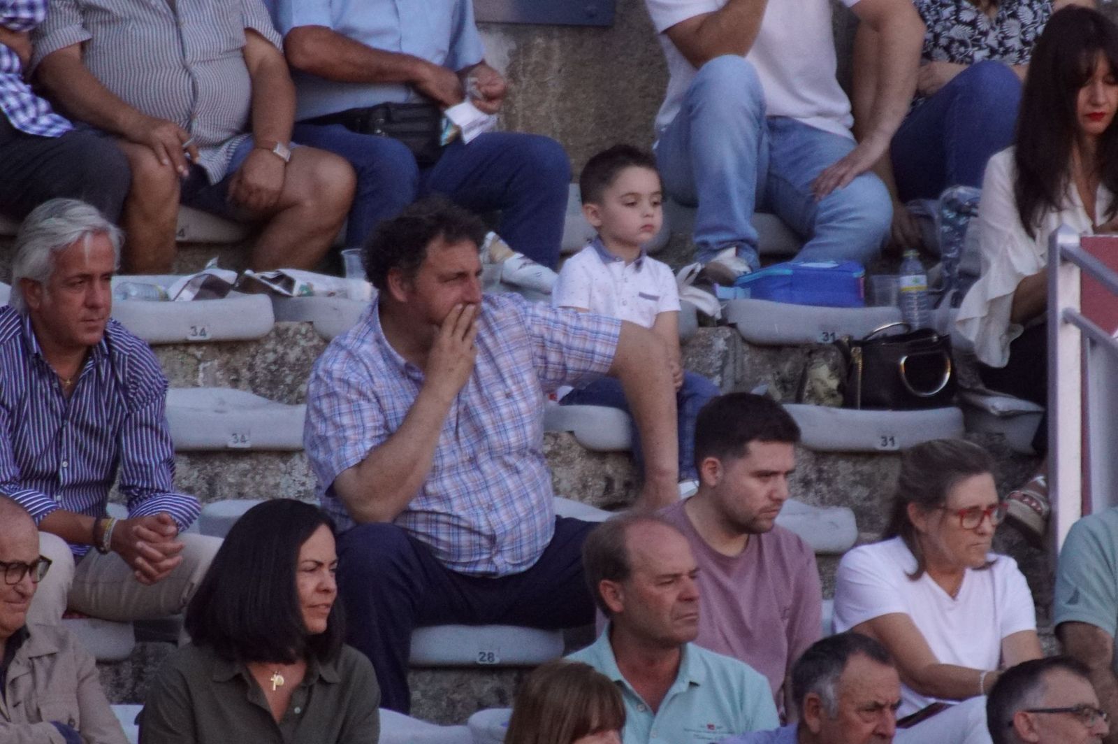Así se ha vivido la primera corrida de la feria 2025 en La Glorieta: imágenes del ambiente en los tendidos y en el patio de cuadrillas